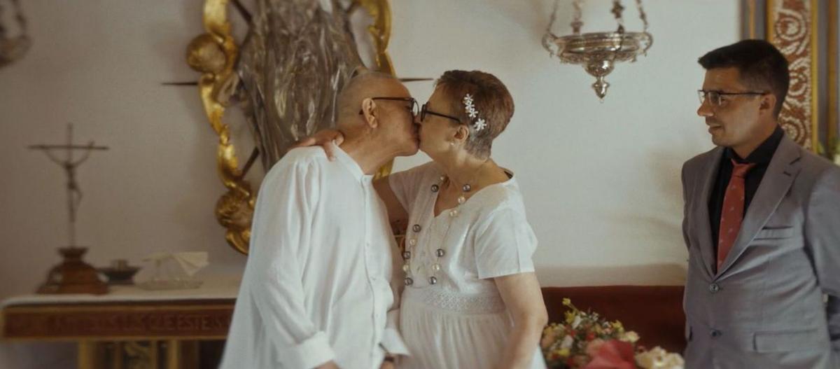 "Solo pienso en ti" y el cine, juntos de la mano
