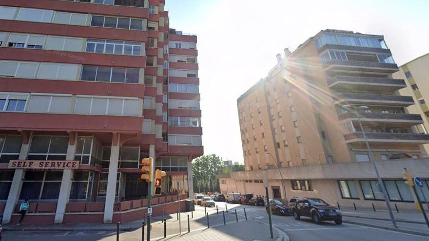 Els veïns eviten l&#039;ocupació il·legal de dos pisos dels carrers Portlligat i Eres de Vila de Figueres