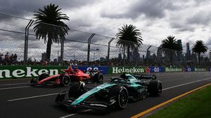 Alonso espera dar batalla en Australia si se confirman los pronósticos de lluvia