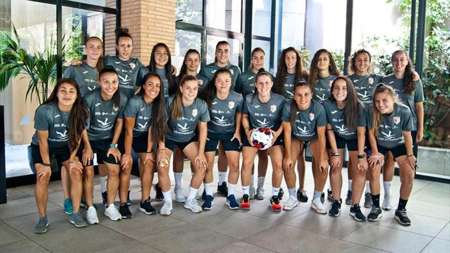 El Femenino Cáceres se pone en marcha ante el potente Granada