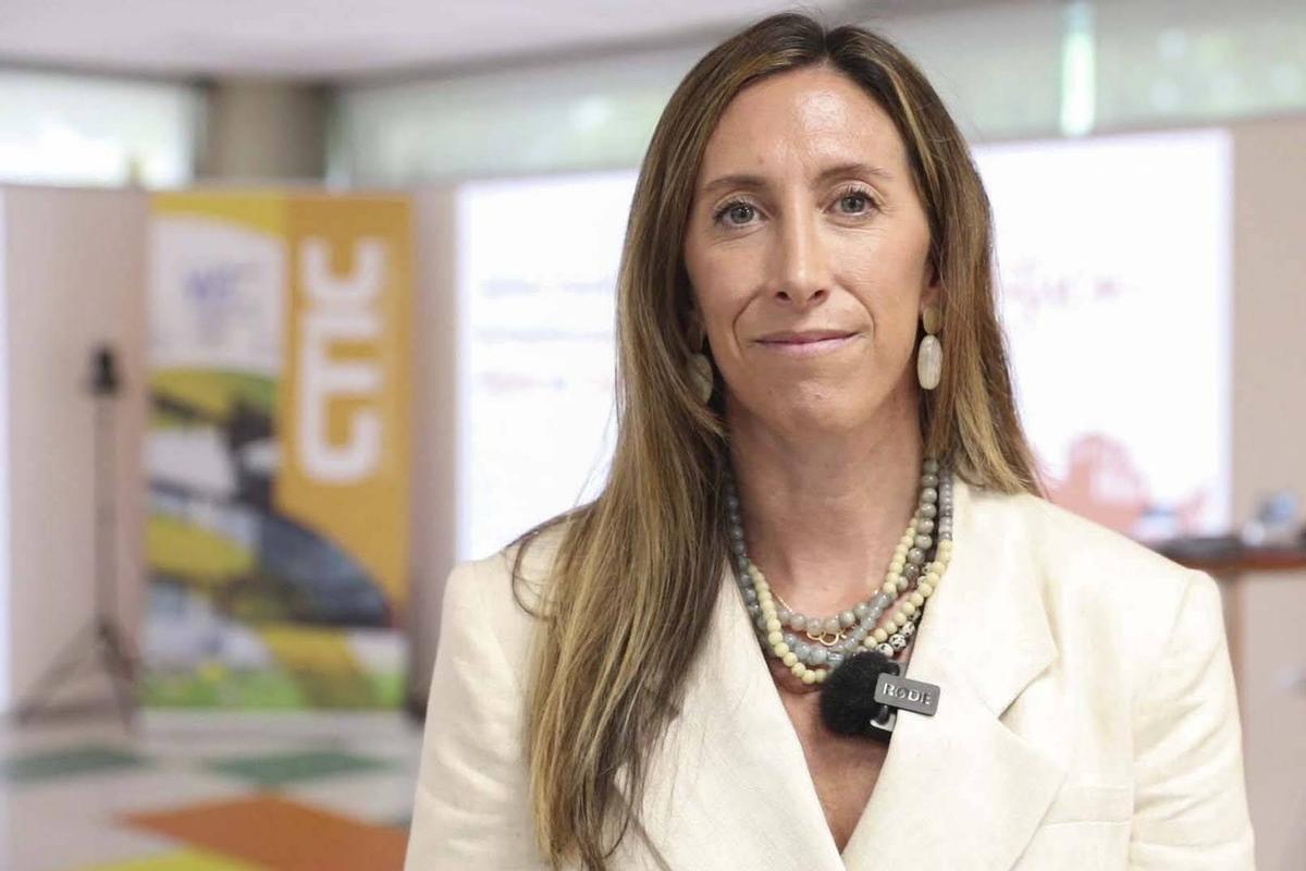 Ángela Pumariega, Vicealcaldesa y concejala delegada de Economía, Empleo, Turismo e Innovación del Ayuntamiento de Gijón/Xixón