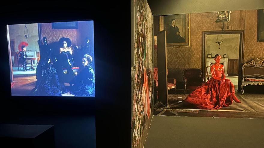 Moda con Historia: Visita guiada a la instalación y exposición &quot;Ángeles y demonios&quot; de Ricado Villoria