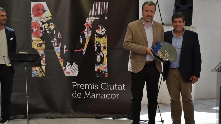 El premio de novela fue para Josep Masanés.