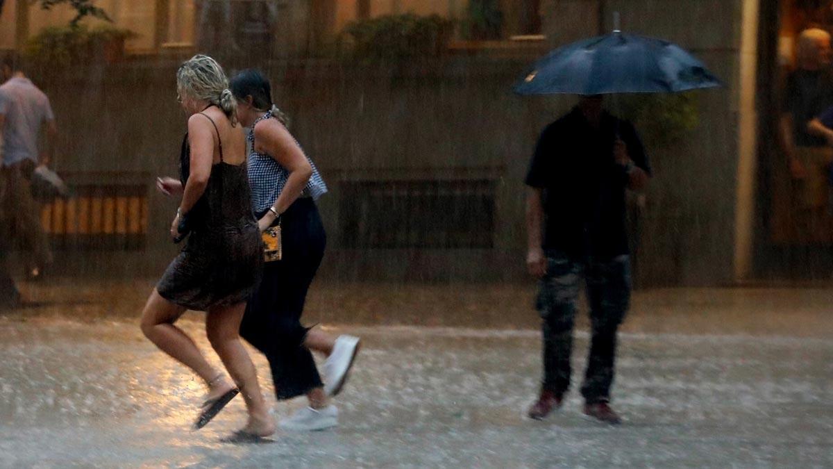 Lluvia repentina en Barcelona.