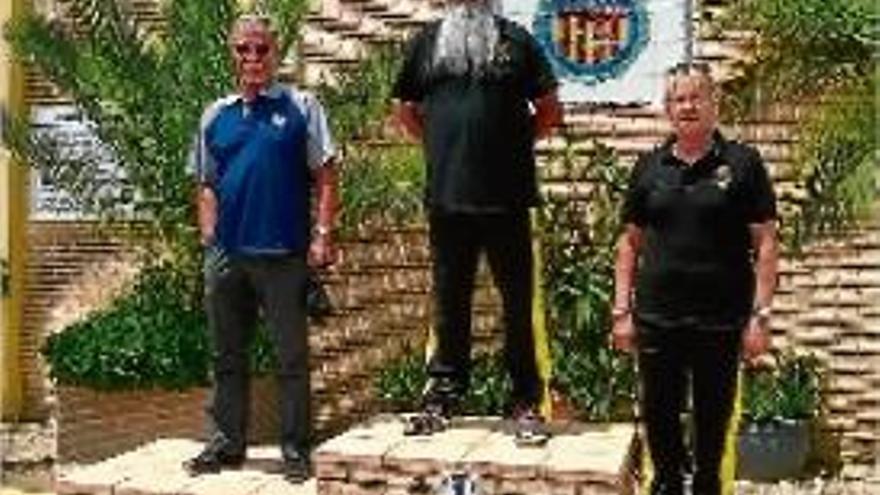 Podi amb Josep Campos (2n), Josep Perarnau (1r) i Mercè Mas (3a)