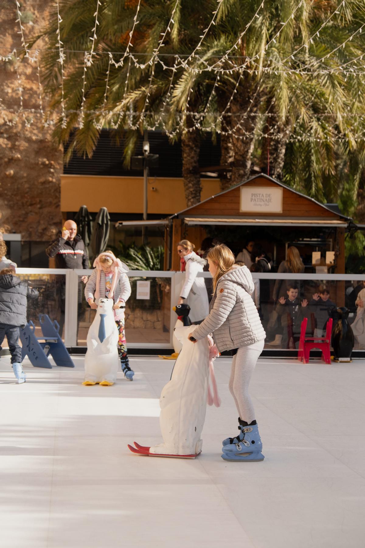 Für die jüngeren Gäste gibt es auch in Puerto Portals Fahrhilfen.