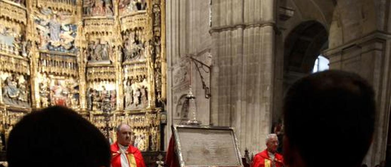 Misa de la perdonanza en la Catedral de Oviedo.