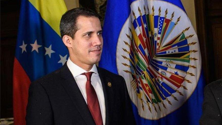 Guaidó entrega a EEUU una lista de funcionarios &quot;beneficiados por la dictadura&quot;