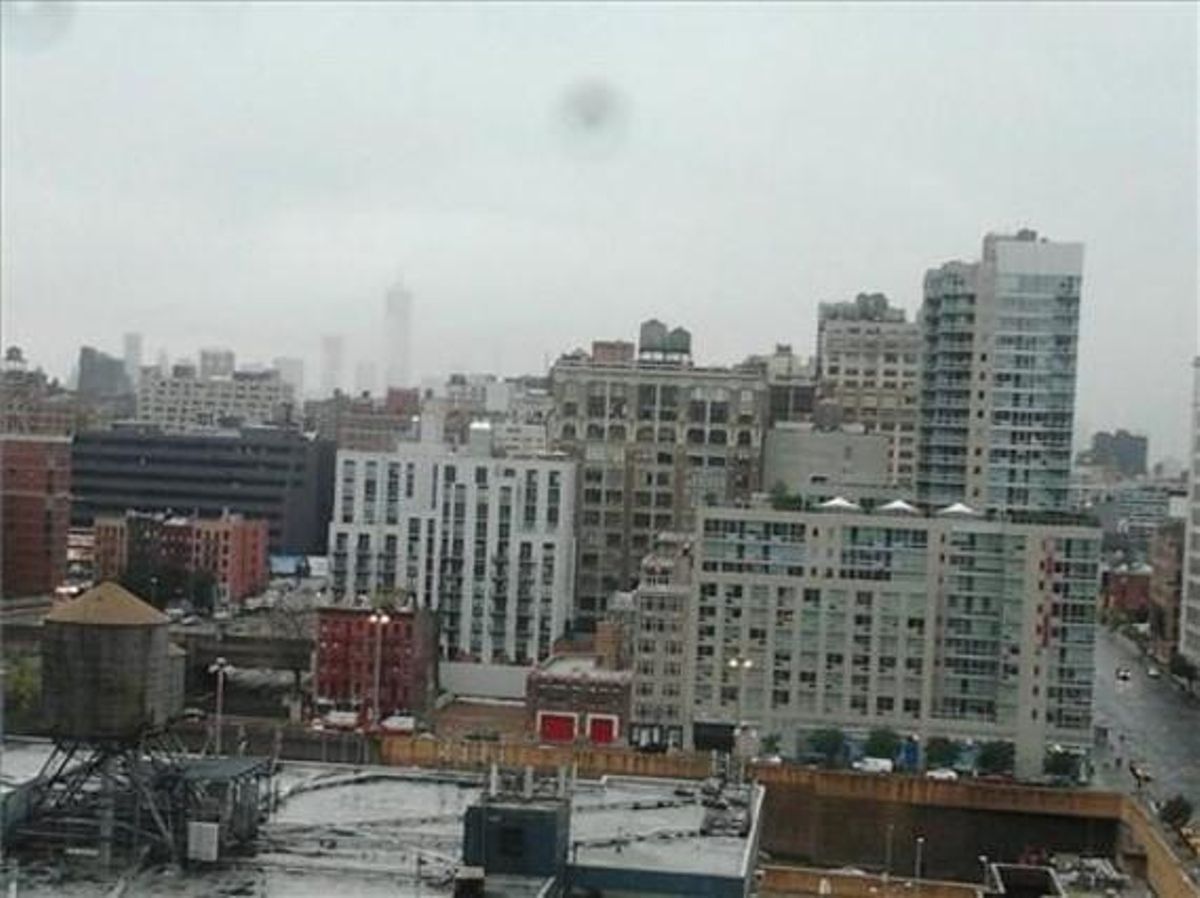 Imatge de la zona de Theater District, des de la finestra d’un hotel en la 10a avinguda amb el 42st.