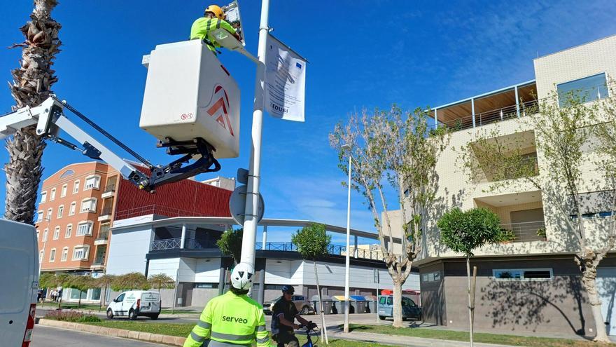 Benicarló comença les obres per a substituir 600 lluminàries en 11 sectors