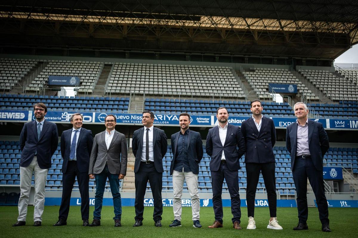 Los protagonistas de la nueva estructura del club, en el Heliodoro.