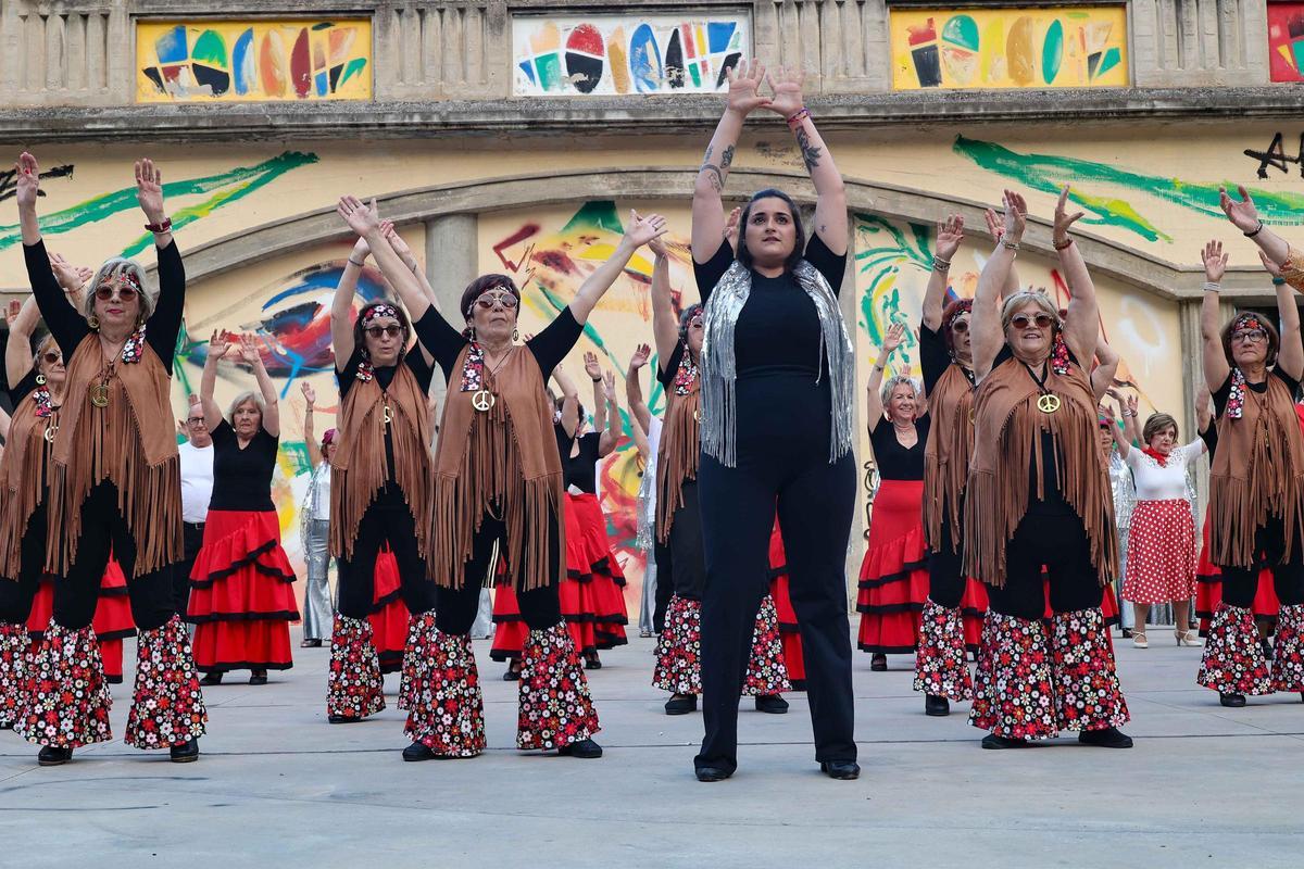 Imágenes del fin de curso de las Aulas Culturales de Personas Mayores en Alcoy Imágenes del fin de curso de las Aulas Culturales de Personas Mayores en Alcoy