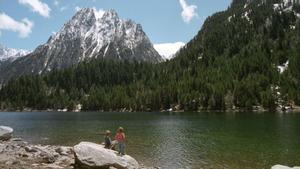 Catalunya estudia eliminar preses dels llacs pirinencs