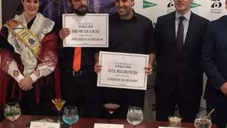 Los ganadores, ayer, durante la entrega de los premios.