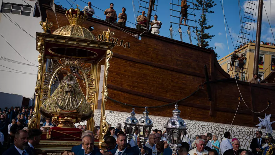 Bienvenida a la Virgen de Las Nieves en La Palma