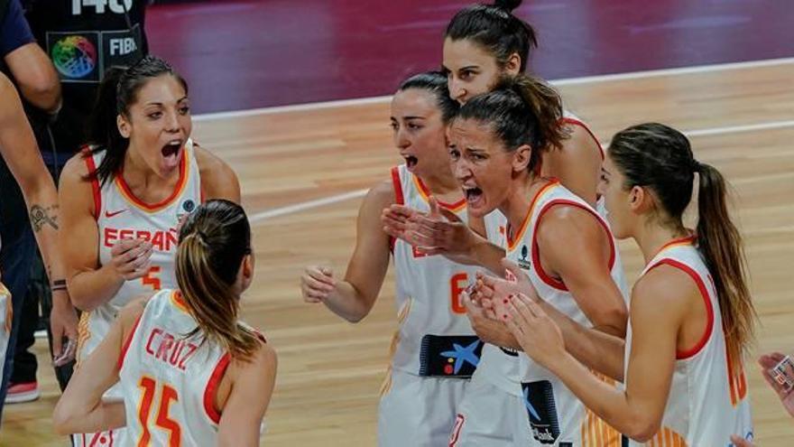 Les jugadores espanyoles celebren la victòria davant Bèlgica ahir a Tenerife.