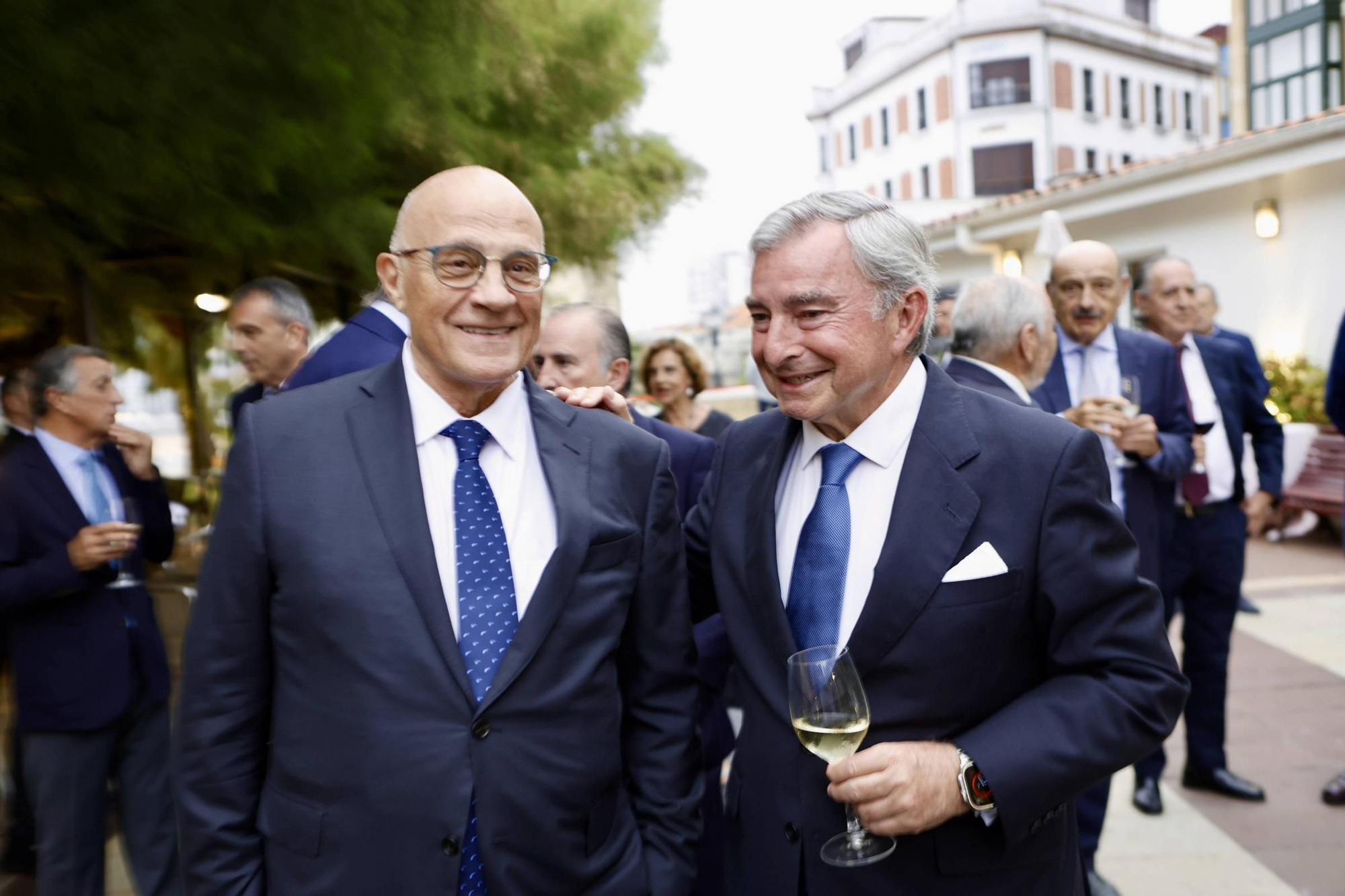 EN IMÁGENES | Entrega del XIV Premio Álvarez Margaride a Luis Rodríguez-Ovejero