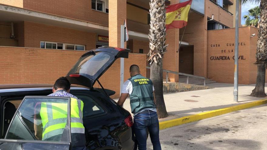 Detenidos tres hombres por 25 robos con fuerza en vehículos en ocho localidades