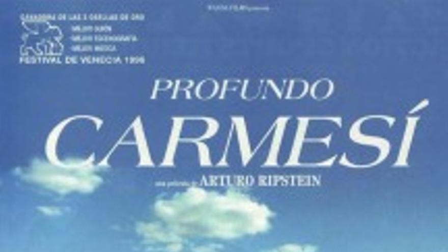 Profundo carmesí