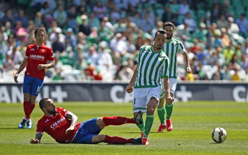 Fotogalería del Real Zaragoza contra el Betis en el Benito Villamarín