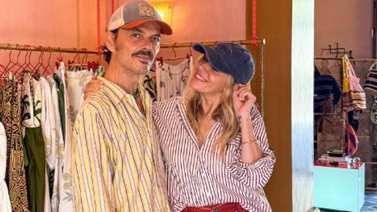 La actriz Sienna Miller junto a Mathew Williamson