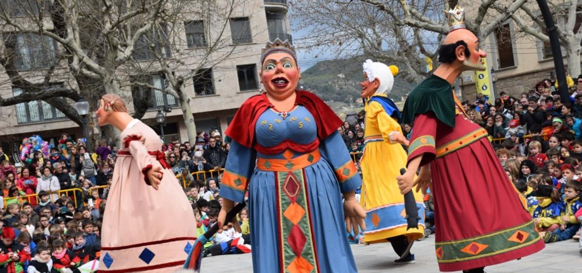 Els gegants durant el Carnaval de Solsona