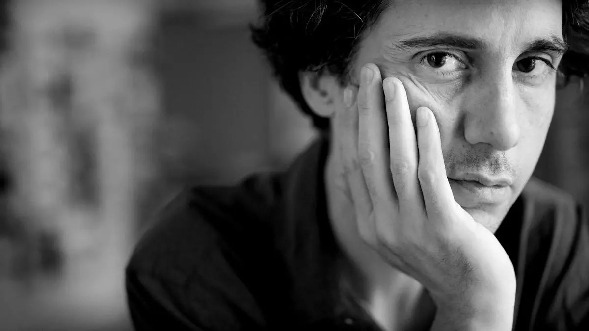 Jonás Trueba, cineasta y escritor: "El cine es una manera de estar en el mundo que a mí me ayuda mucho"