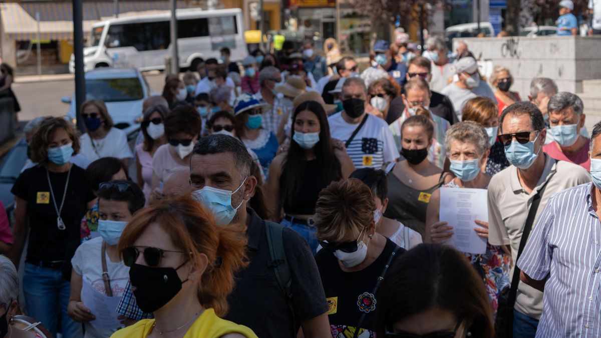 Protesta contra la granja de porcino de Carbajales de Alba