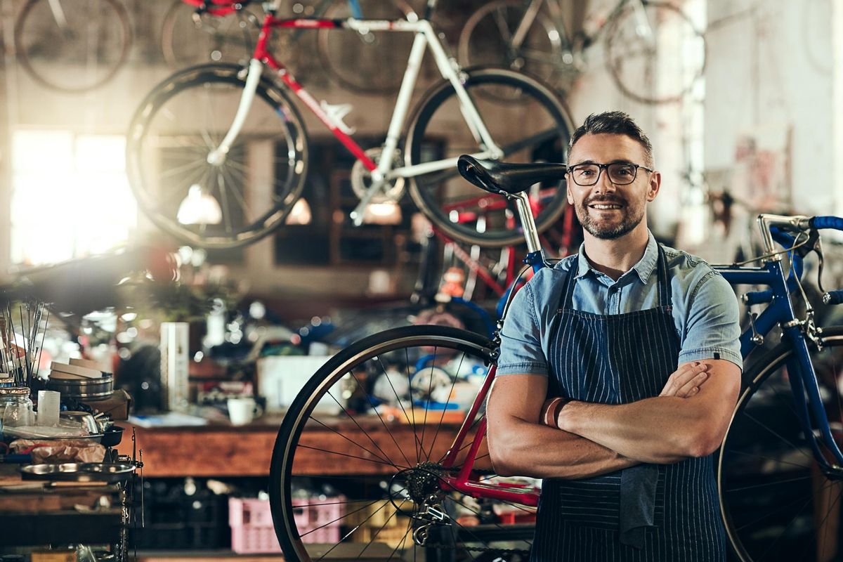 Tienda de bicicletas, con venta y taller.