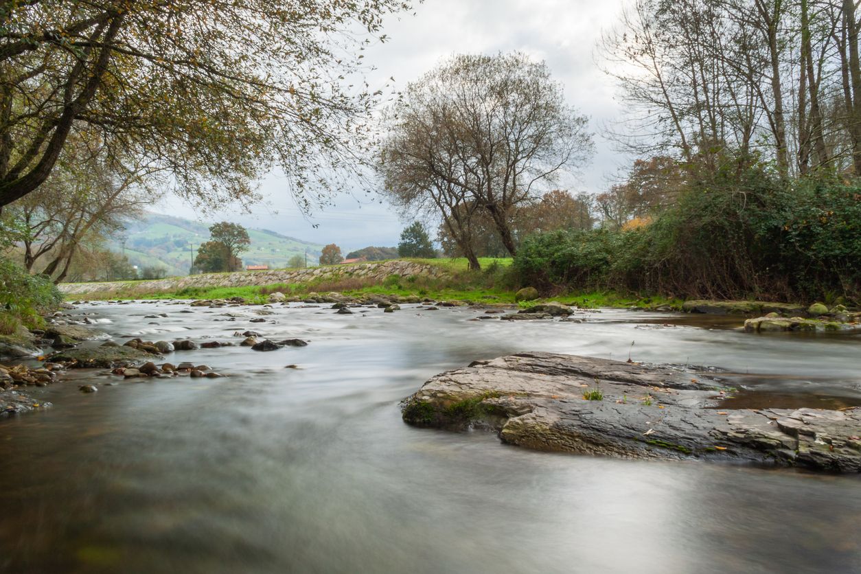 Con un recorrido de dificultad baja, la ruta comienza en la ermita de las Nieves