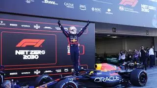 Verstappen arrasa en Japón y puede ser campeón en Qatar