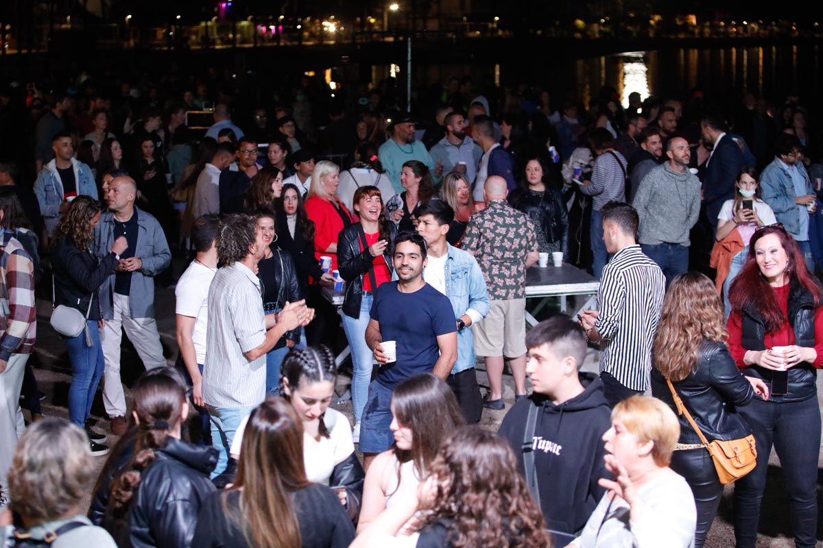 Sant Antoni baila con el regreso de la fiesta de La Movida