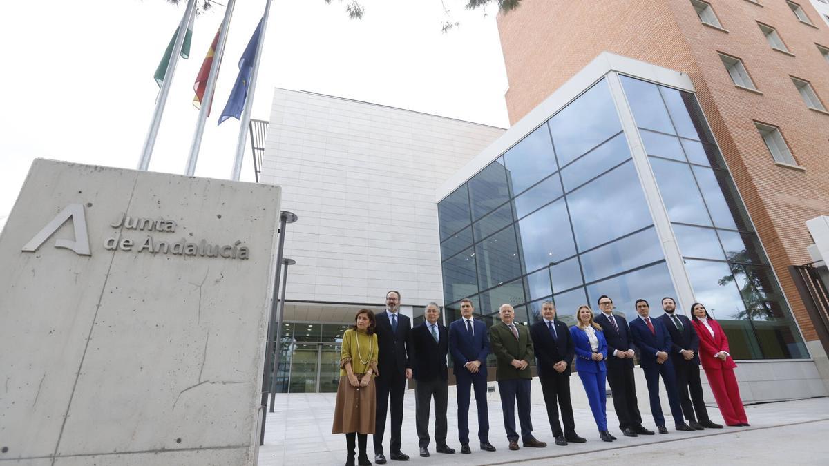 Antonio Sanz inaugura la nueva sede de la Junta en Córdoba