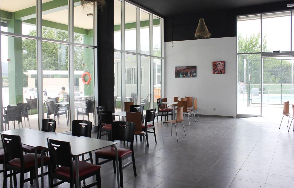 Instalaciones del bar del polideportivo municipal de Ontinyent.