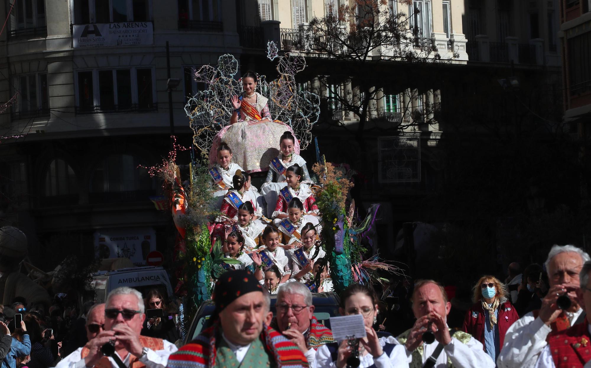 El milagro de Carmen, Nerea y las cortes de honor sin mascarilla