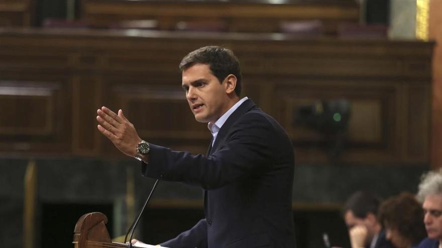 Cs pide a Sánchez que reactive el 155 en Cataluña