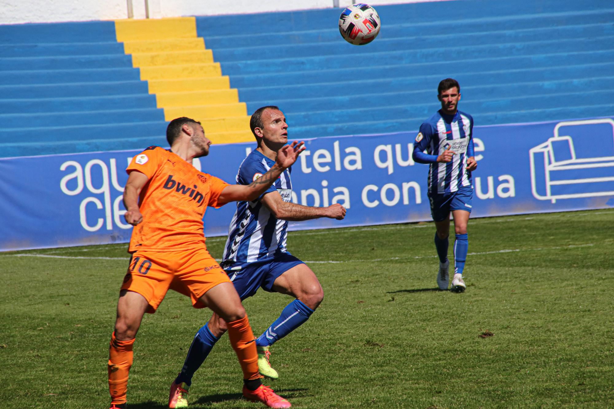 Las imágenes del Alcoyano - Mestalla