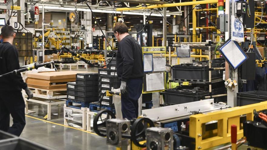 Les empreses multipliquen incentius i càstigs per frenar les baixes