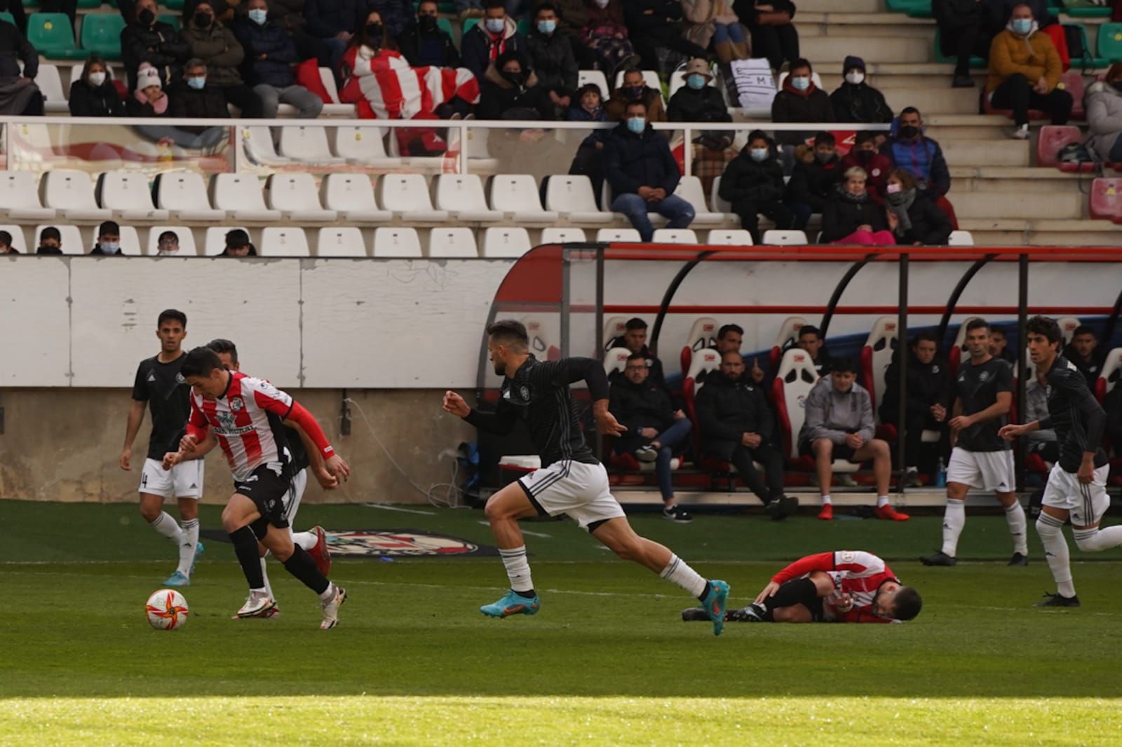 Repasa las mejores imágenes del partido entre el Zamora CF y el DUX Internacional