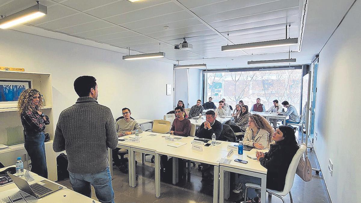 Imagen de una de las sesiones formativas de la pasada edición del curso.