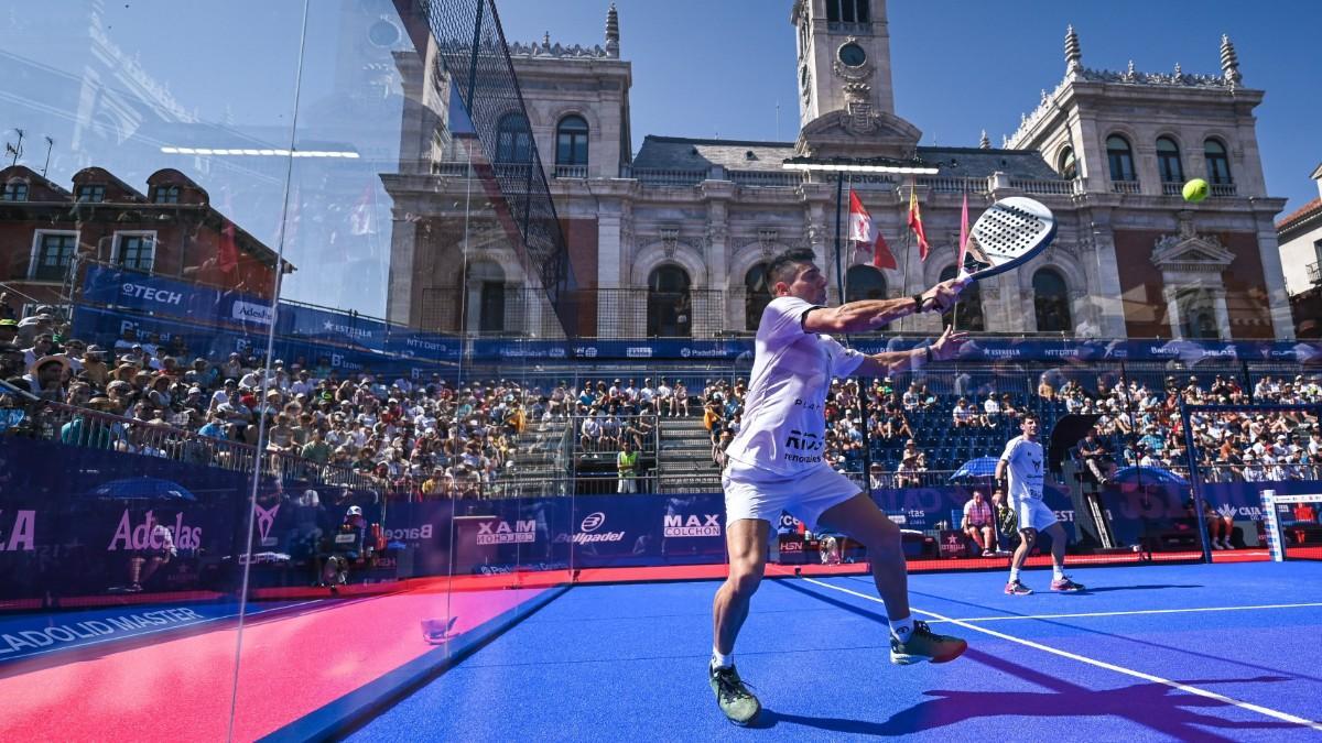 Los 'Superbibes', durante su partido