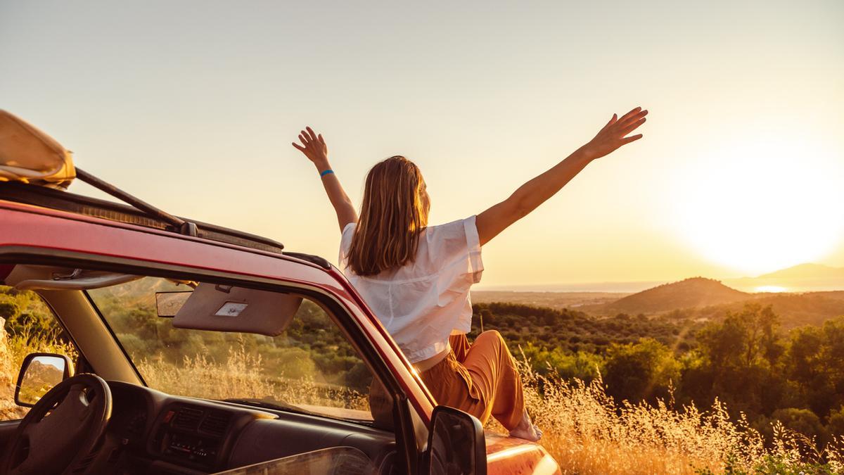 No gastes en alojamiento y adapta tu coche para la próxima acampada