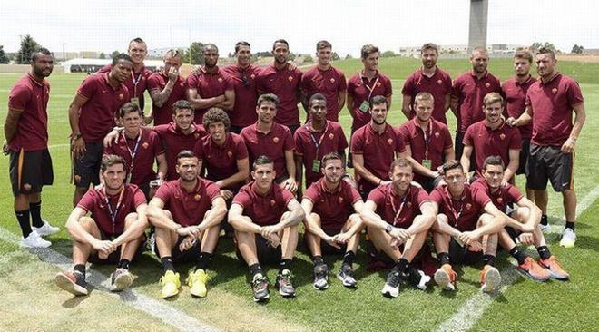 La fotografía que desató la marea de memes sobre Ashley Cole.