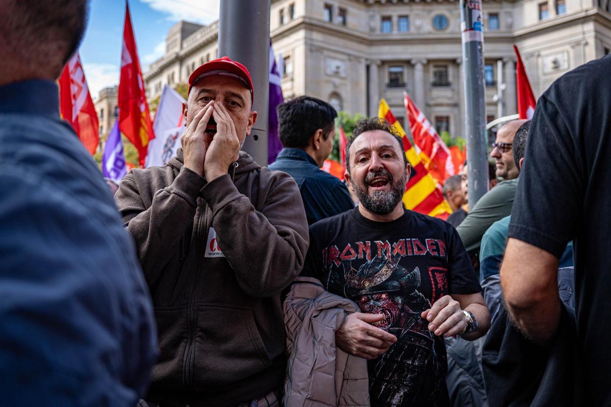 Los trabajadores del metal llevan su protesta al centro de Barcelona
