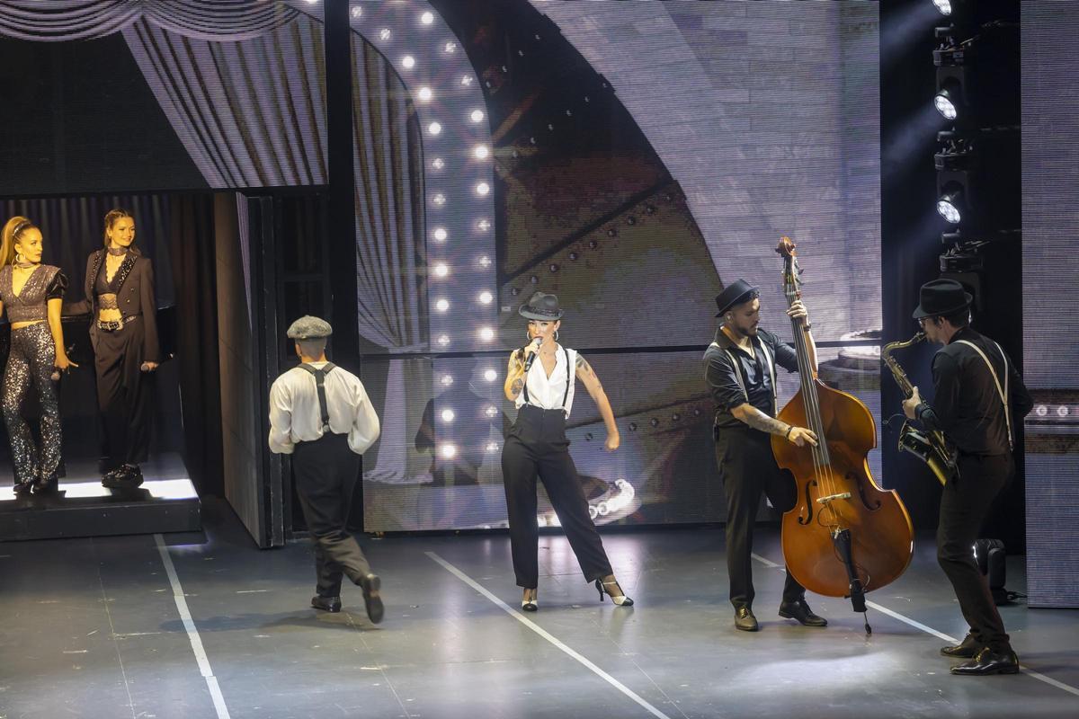 "Cruz de Navajas, el último Mecano" en el Teatro Municipal de Torrevieja