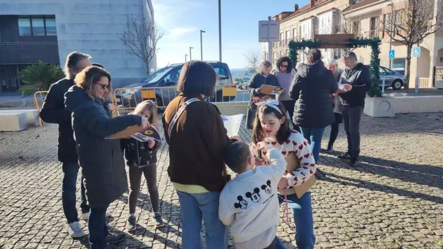 Gymkana familiar contra la violencia de género en A Illa