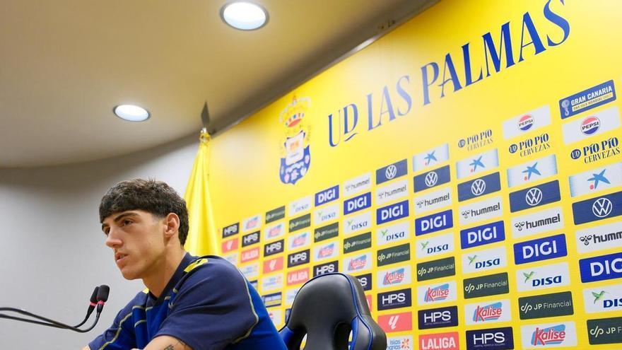 Pezzolesi, jugador de Las Palmas: "No le guardo rencor a Luis García, él sabía lo que hacía, y aprendí muchas cosas con él"