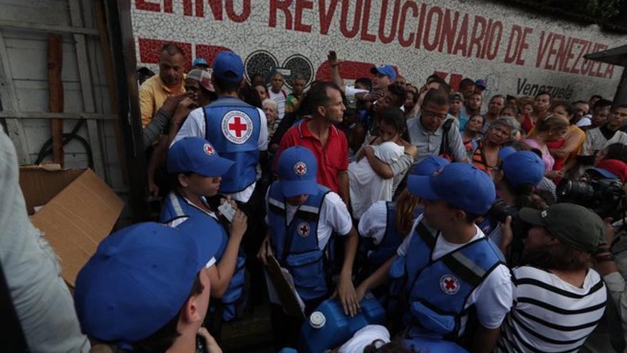 Maduro: &#039;Toda la ayuda humanitaria que quiera llegar es bienvenida&#039;