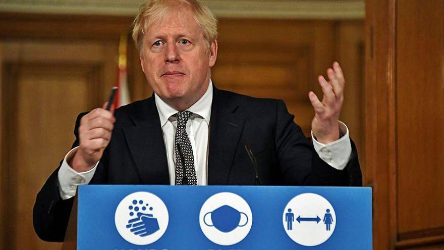 El primer ministre britànic, Boris Johnson, ahir durant la roda de premsa
