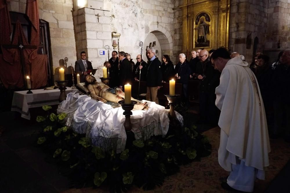 Vía Lucis de Resurrección del Yacente